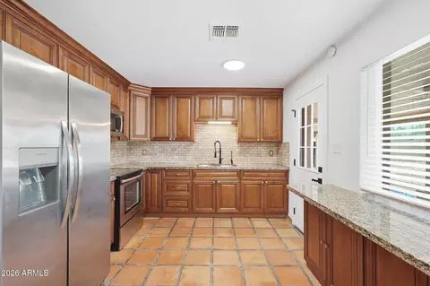 1040 Estevan Ave, Apache Junction, AZ 85119 photo 12