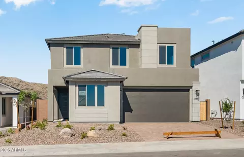 2428 W Silver Fox Way, Phoenix, AZ 85045
