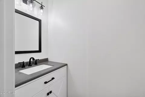 Bath - 1301 E Sierra Madre Ave, Gilbert, AZ 85296 photo 1 of 5