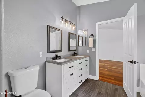 Bath - 1301 E Sierra Madre Ave, Gilbert, AZ 85296 photo 3 of 5