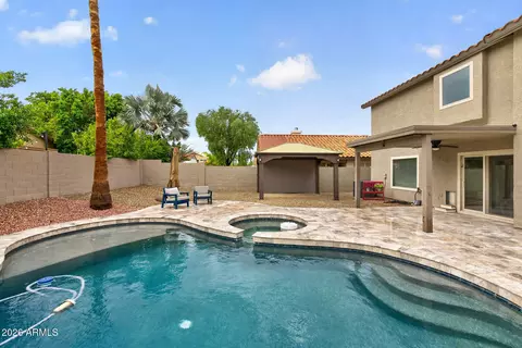 Exterior - 1301 E Sierra Madre Ave, Gilbert, AZ 85296 photo 3 of 7