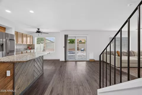 Entry Way - 1301 E Sierra Madre Ave, Gilbert, AZ 85296 photo 2 of 6