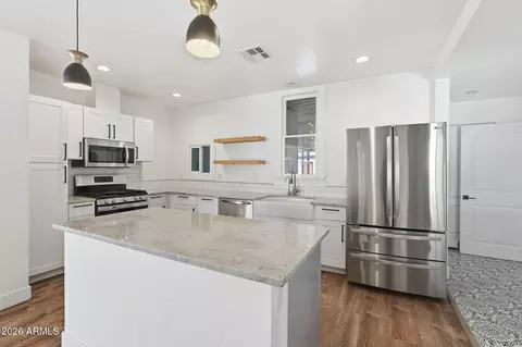 Kitchen - 237 N Lebaron --, Mesa, AZ 85201 photo 2 of 5