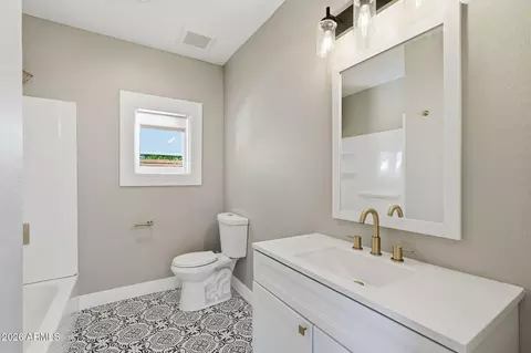 Bath - 237 N Lebaron --, Mesa, AZ 85201 photo 7 of 8