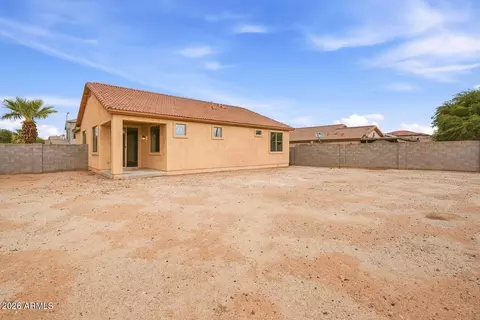 Exterior - 6537 S 15th Dr, Phoenix, AZ 85041 photo 3 of 3