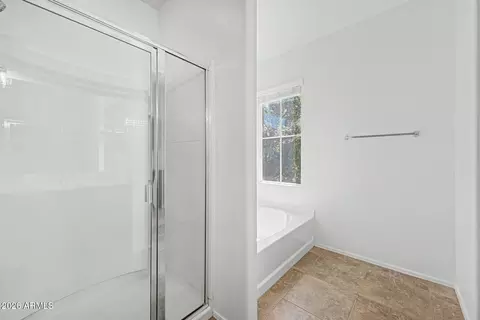 Bath - 4114 E Vest Ave, Gilbert, AZ 85295 photo 2 of 4