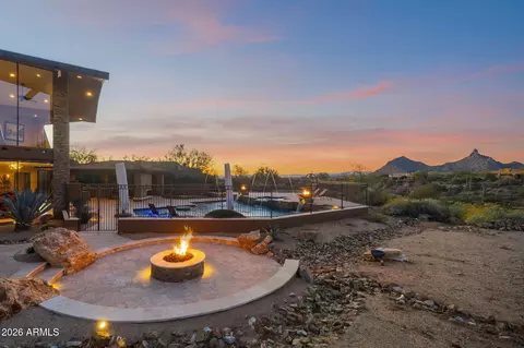 10570 E Pinnacle Peak Rd, Scottsdale, AZ 85255