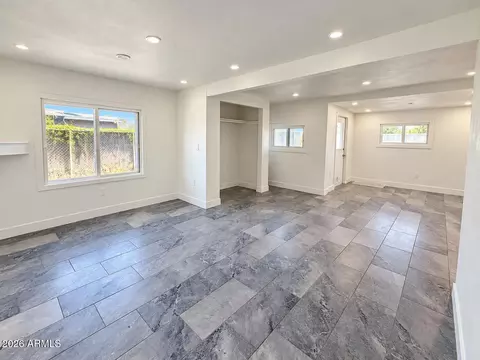 Living - 1607 S 6th St, Phoenix, AZ 85004 photo 2 of 4