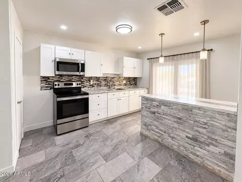 Kitchen - 1607 S 6th St, Phoenix, AZ 85004 photo 1 of 1