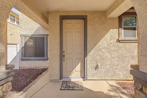 Exterior - 1385 S Joshua Tree Ln, Gilbert, AZ 85296 photo 3 of 10
