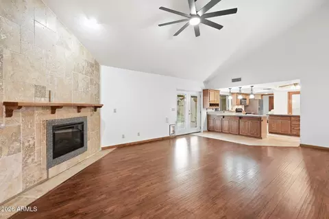 Living - 1023 E Derby Dr, Tempe, AZ 85284 photo 1 of 8