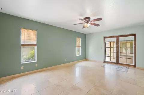 Living - 1023 E Derby Dr, Tempe, AZ 85284 photo 7 of 8