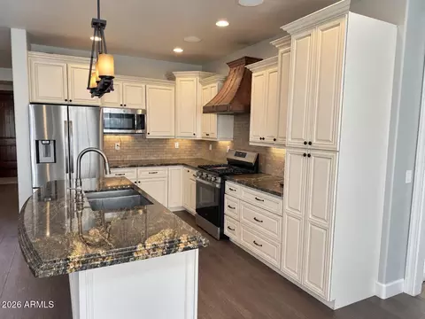 Kitchen - 304 S Ryan Dr, Payson, AZ 85541 photo 2 of 2