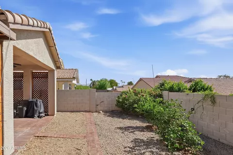 Exterior - 1519 E Michelle Dr, Phoenix, AZ 85022 photo 3 of 3