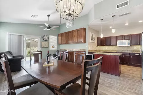 Dining - 1519 E Michelle Dr, Phoenix, AZ 85022 photo 2 of 2