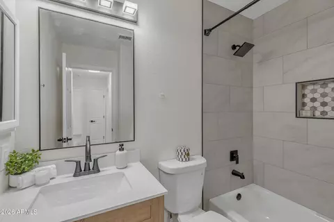 Bath - 5233 E Flower Ave, Mesa, AZ 85206 photo 1 of 1