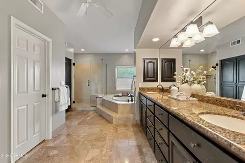 Bath - 1707 E Menlo St, Mesa, AZ 85203 photo 3 of 6
