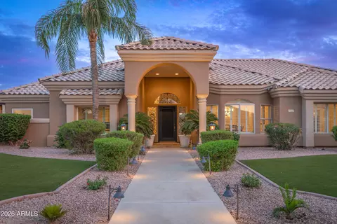 Exterior - 1707 E Menlo St, Mesa, AZ 85203 photo 14 of 16