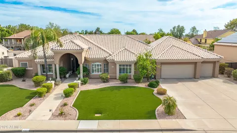 Exterior - 1707 E Menlo St, Mesa, AZ 85203 photo 15 of 16