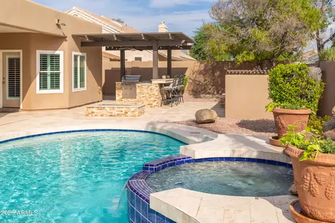 Exterior - 1707 E Menlo St, Mesa, AZ 85203 photo 7 of 16