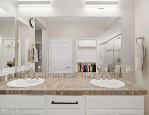 Bath - 16819 W Berkeley Rd, Goodyear, AZ 85395 photo 2 of 4