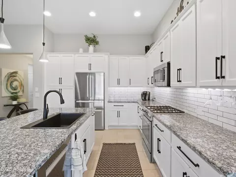 Kitchen - 16819 W Berkeley Rd, Goodyear, AZ 85395 photo 2 of 4
