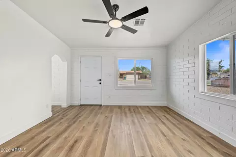 Living - 11519 Elton Ave, Mesa, AZ 85208 photo 1 of 2