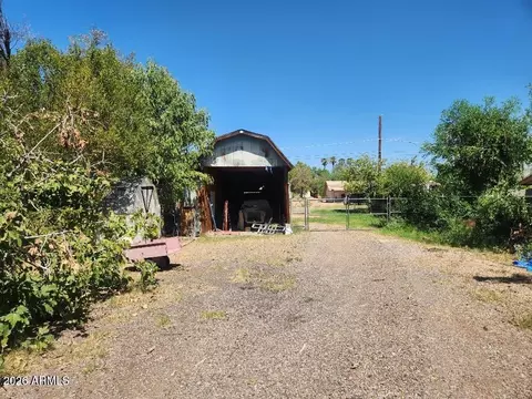 Exterior - 853 W Stanford Ave, Gilbert, AZ 85233 photo 4 of 5
