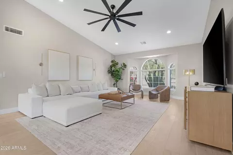 Living - 1825 E Marilyn Rd, Phoenix, AZ 85022 photo 1 of 4
