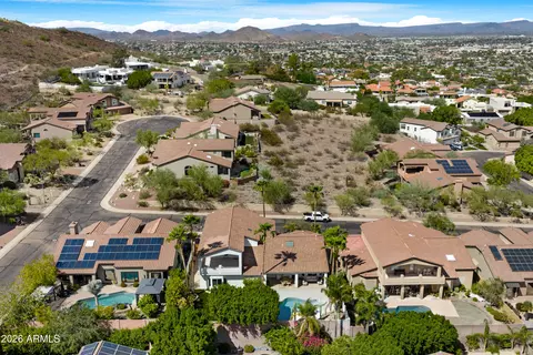 View/Area - 1825 E Marilyn Rd, Phoenix, AZ 85022 photo 2 of 8