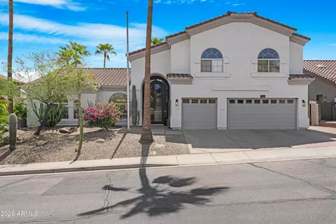Exterior - 1825 E Marilyn Rd, Phoenix, AZ 85022 photo 2 of 11