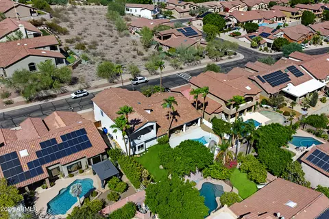 View/Area - 1825 E Marilyn Rd, Phoenix, AZ 85022 photo 3 of 8