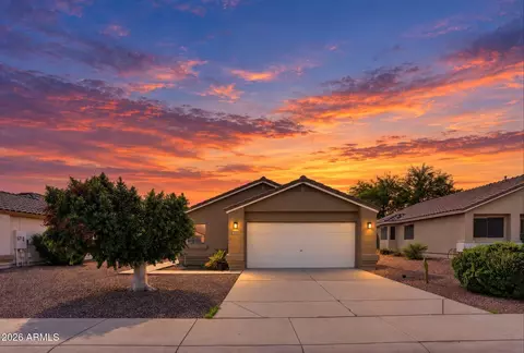 16464 N 137th Dr, Surprise, AZ 85374
