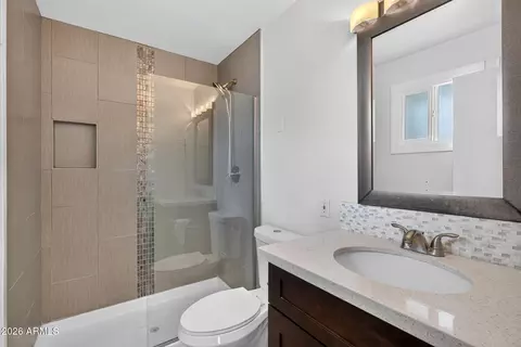 Bath - 1885 E Geneva Dr, Tempe, AZ 85282 photo 1 of 3