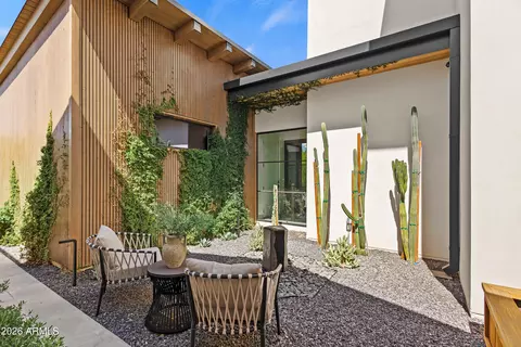 Exterior - 5715 E Monterosa St, Phoenix, AZ 85018 photo 6 of 11