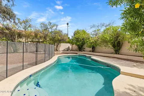 Exterior - 307 S Ocean Dr, Gilbert, AZ 85233 photo 10 of 12