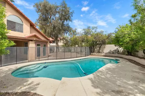 Exterior - 307 S Ocean Dr, Gilbert, AZ 85233 photo 11 of 12