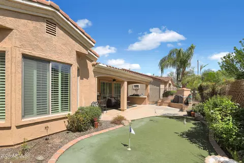 Exterior - 4755 E Rakestraw Ln, Gilbert, AZ 85298 photo 4 of 7