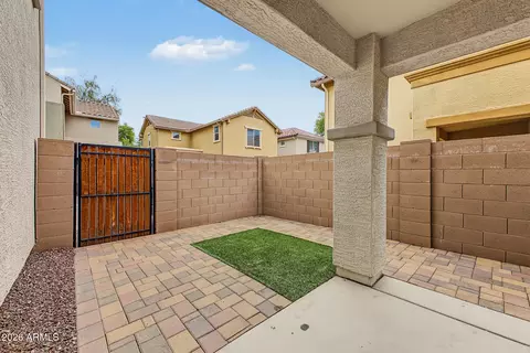 Exterior - 2552 E Vermont Dr, Gilbert, AZ 85295 photo 1 of 5
