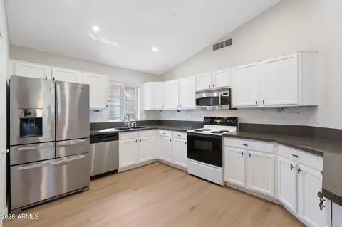 Kitchen - 4315 E Glenhaven Dr, Phoenix, AZ 85048 photo 3 of 3