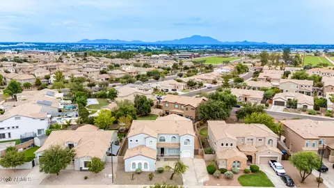 View/Area - 965 E Benrich Dr, Gilbert, AZ 85295 photo 4 of 9