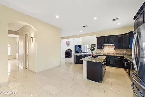 Kitchen - 965 E Benrich Dr, Gilbert, AZ 85295 photo 2 of 6