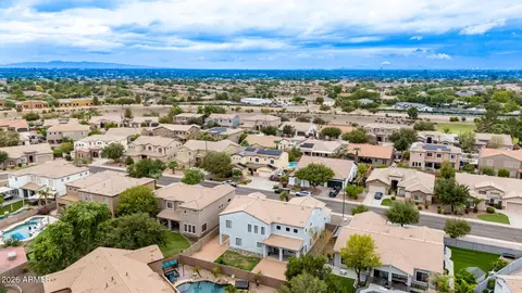 View/Area - 965 E Benrich Dr, Gilbert, AZ 85295 photo 8 of 9