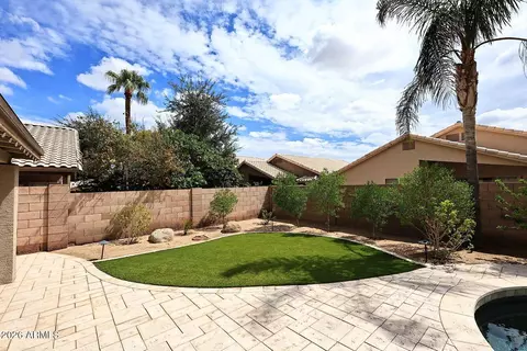 Exterior - 2811 E Brookwood Ct, Phoenix, AZ 85048 photo 12 of 16