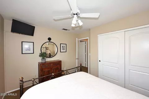 Bedroom - 2811 E Brookwood Ct, Phoenix, AZ 85048 photo 4 of 6