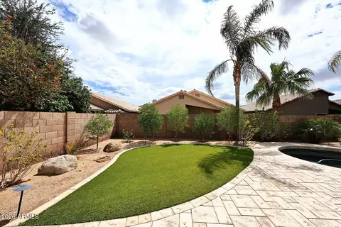 Exterior - 2811 E Brookwood Ct, Phoenix, AZ 85048 photo 11 of 16
