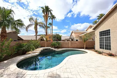Exterior - 2811 E Brookwood Ct, Phoenix, AZ 85048 photo 7 of 16