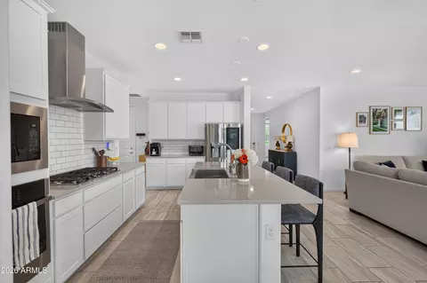 Kitchen - 9606 E Spiral Ave, Mesa, AZ 85212 photo 2 of 5