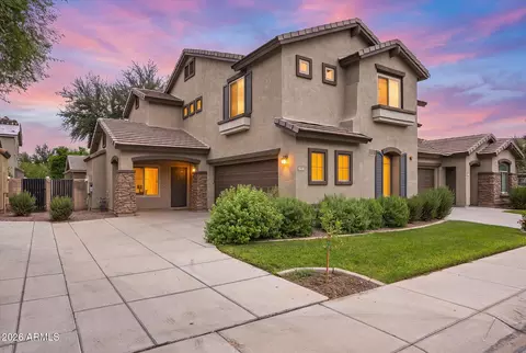 Exterior - 2903 S Nielson St, Gilbert, AZ 85295 photo 9 of 10