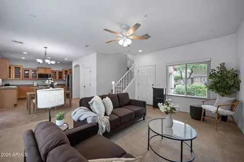 Living - 2903 S Nielson St, Gilbert, AZ 85295 photo 1 of 1